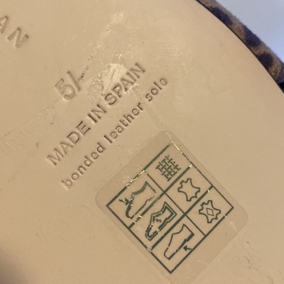 Good American sandals leopard ankle strap oversized chain 5.5 NEW
Brand new - Picture 7 of 8